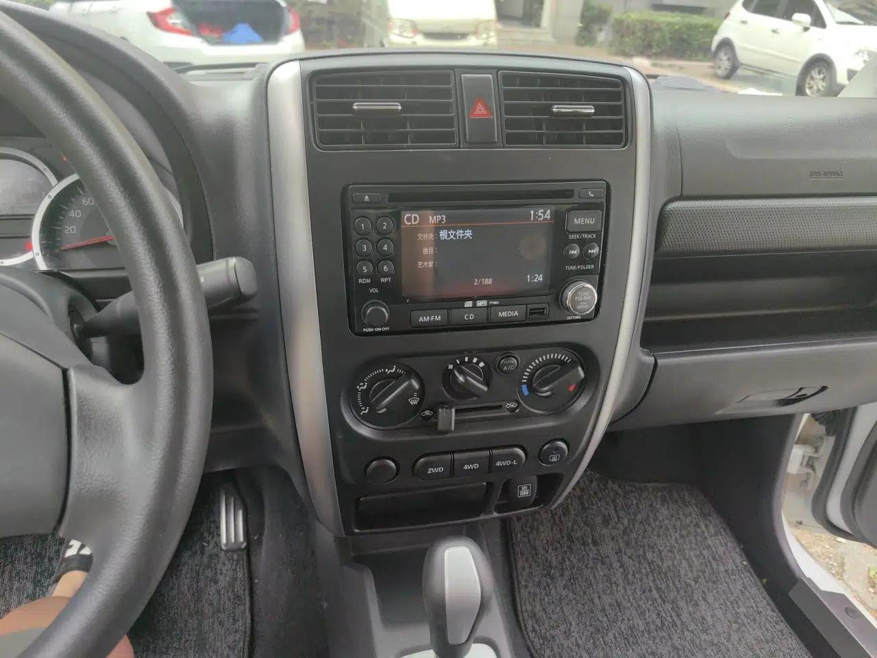 Suzuki Jimny 2015 1.3 AT JLX — миниатюра 13