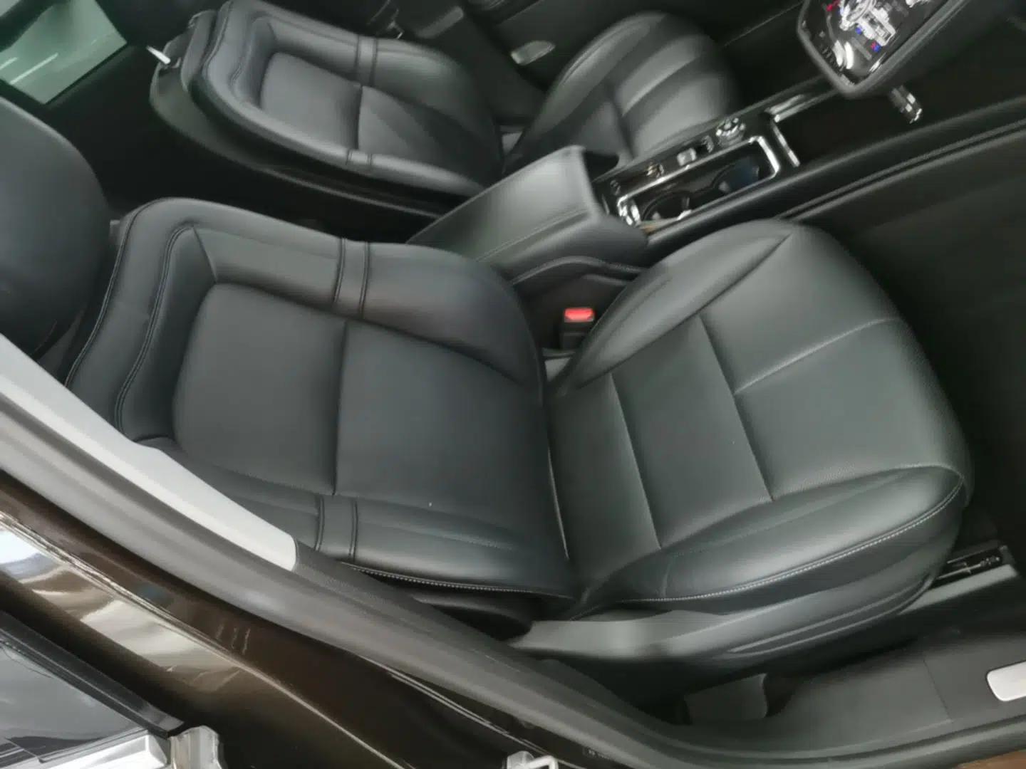 Lincoln Corsair 2020 2.0T Two-Wheel Drive Luxury Edition — миниатюра 25