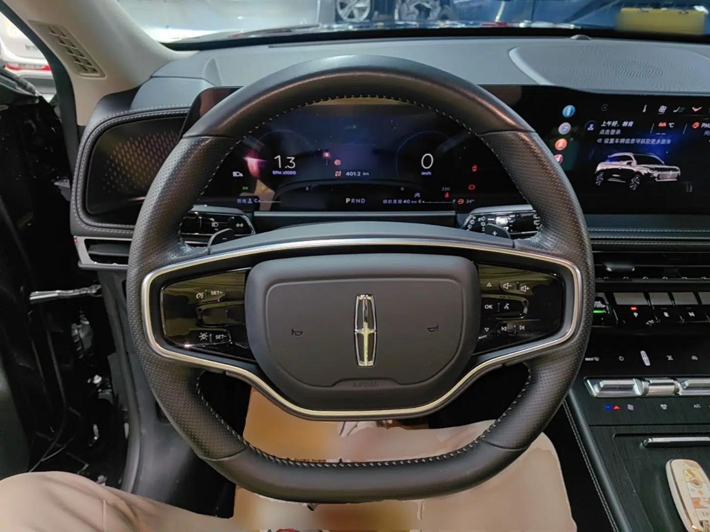 Lincoln Corsair 2024 2.0T Two-Wheel Drive Deluxe Edition — миниатюра 18