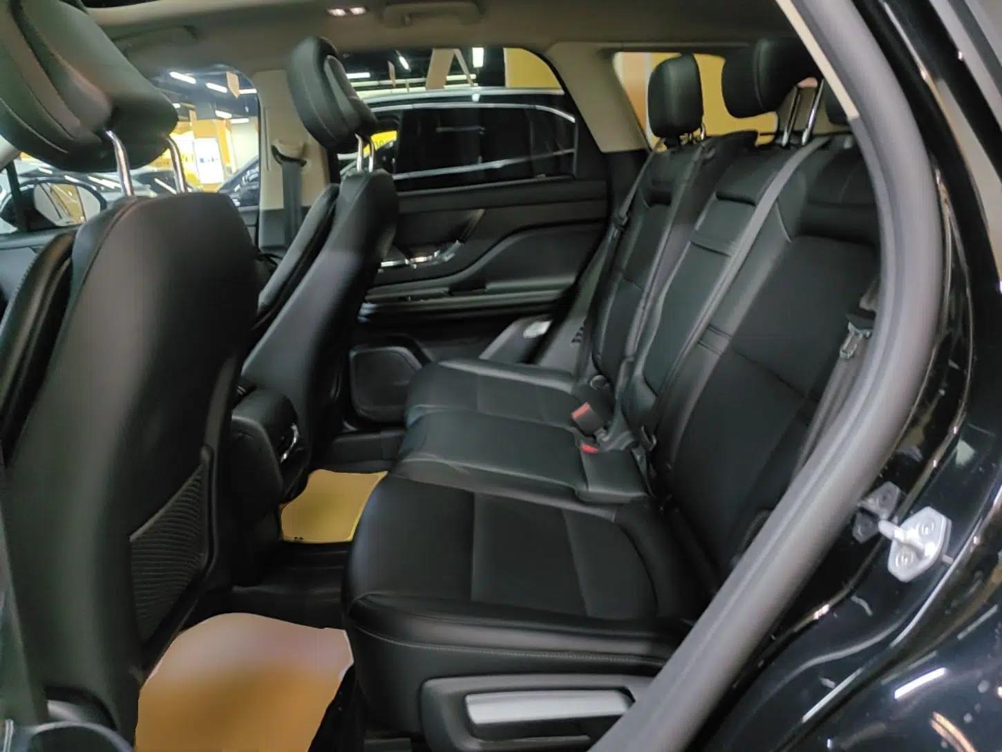 Lincoln Corsair 2024 2.0T Two-Wheel Drive Deluxe Edition — миниатюра 25