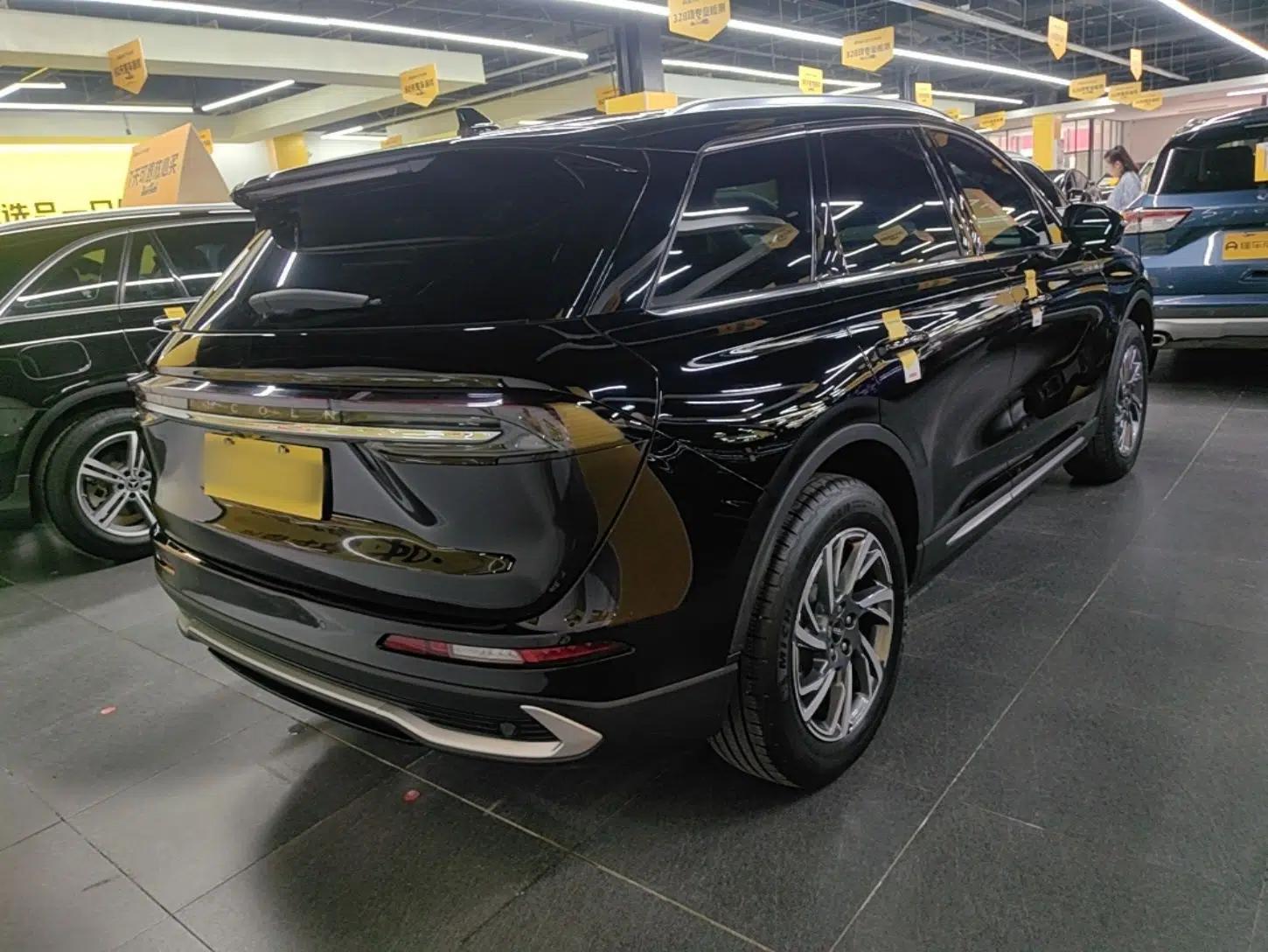 Lincoln Corsair 2024 2.0T Two-Wheel Drive Deluxe Edition — миниатюра 6