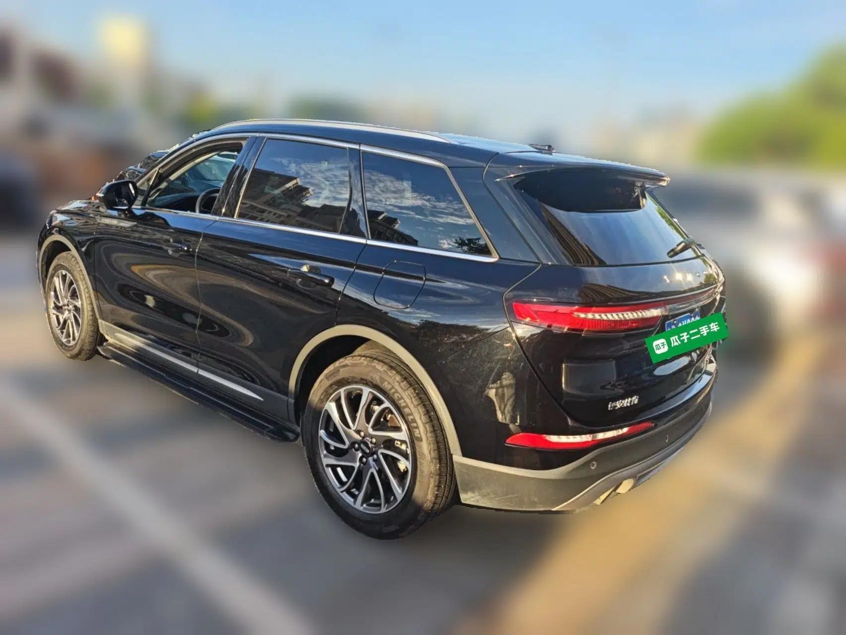 Lincoln Corsair 2022 Revised Version 2.0T Two-Wheel Drive Premium Edition — миниатюра 4