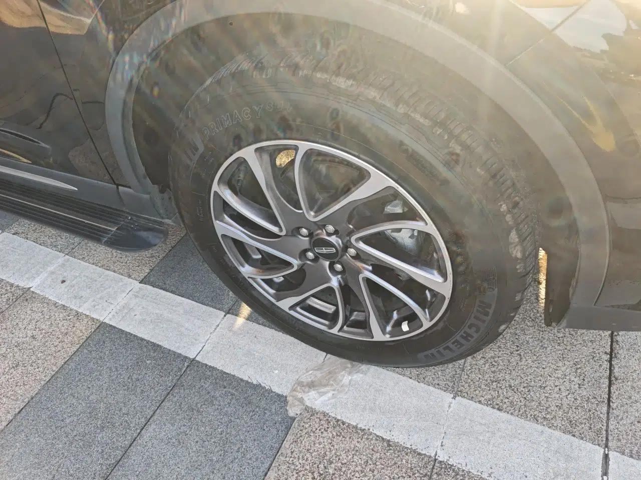 Lincoln Corsair 2022 Revised Version 2.0T Two-Wheel Drive Premium Edition — миниатюра 8