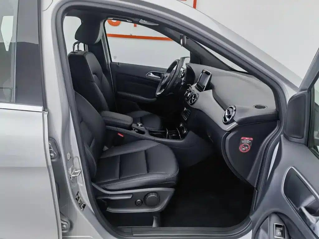 Mercedes-Benz B-Class 2015 B 200 Fashion Edition — миниатюра 23