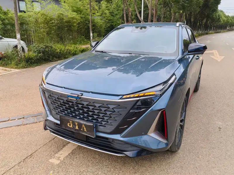Changan Oushang Z6 2022 Blue Whale 1.5T DCT Smart Edition — миниатюра 1
