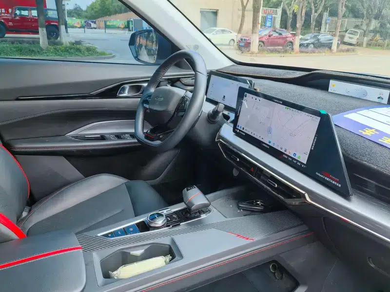 Changan Oushang Z6 2022 Blue Whale 1.5T DCT Smart Edition — миниатюра 9