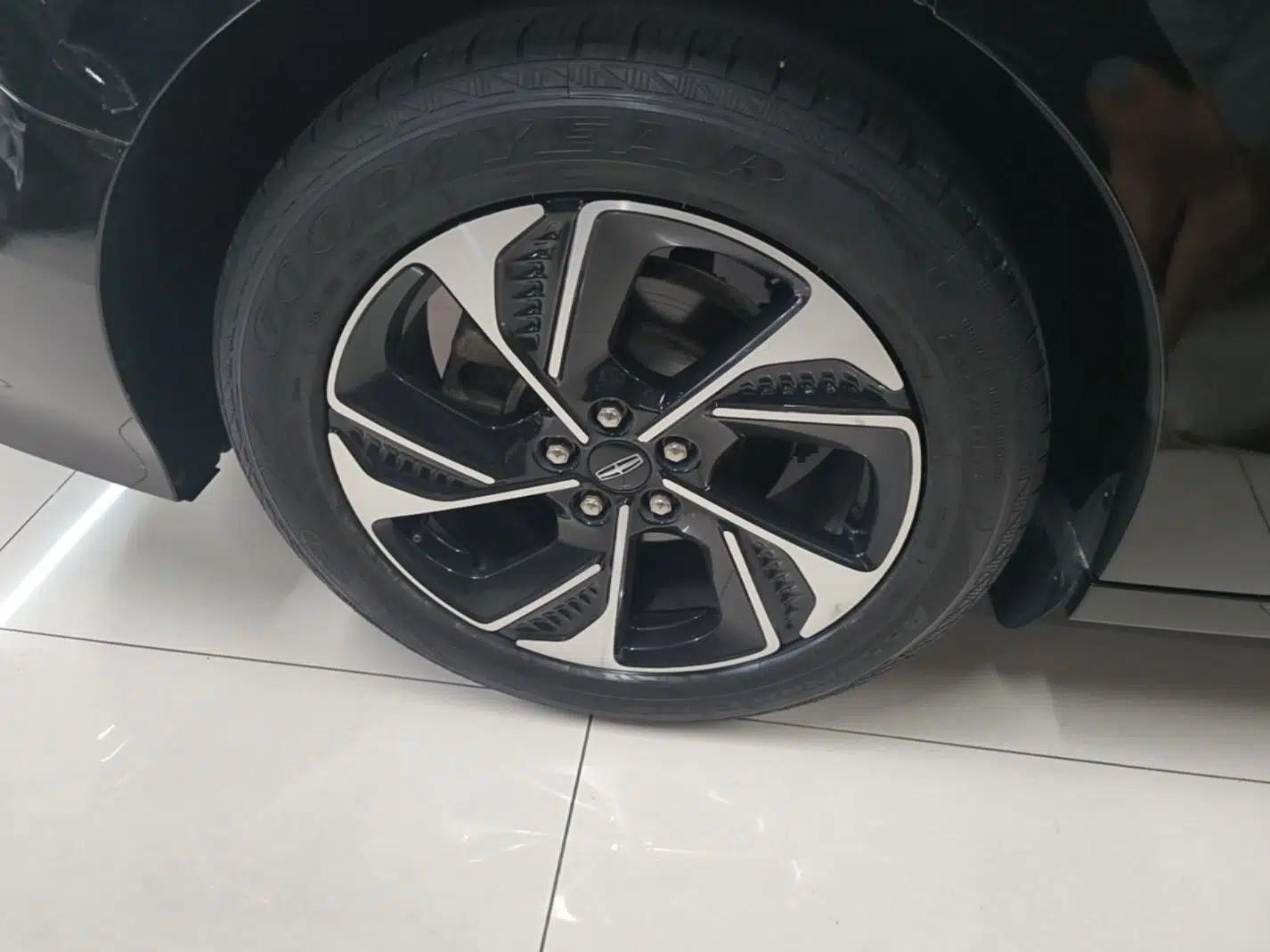 Lincoln Z 2022 iKoo Deluxe Edition — миниатюра 11