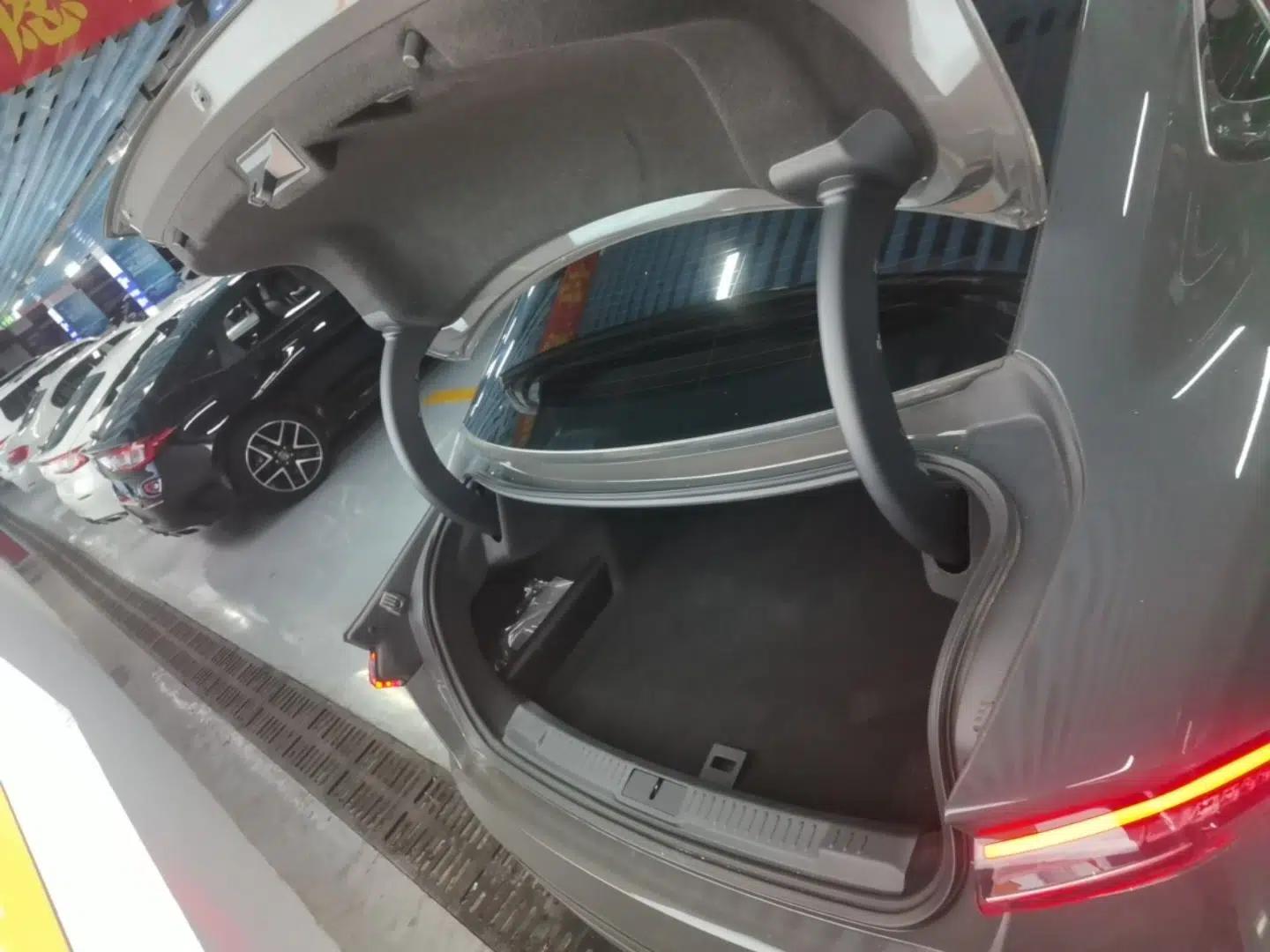 Lincoln Z 2024 2.0T Prestige Edition — миниатюра 22