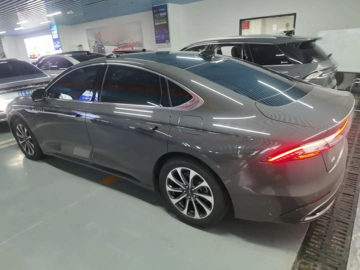 Lincoln Z 2024 2.0T Prestige Edition — миниатюра 4