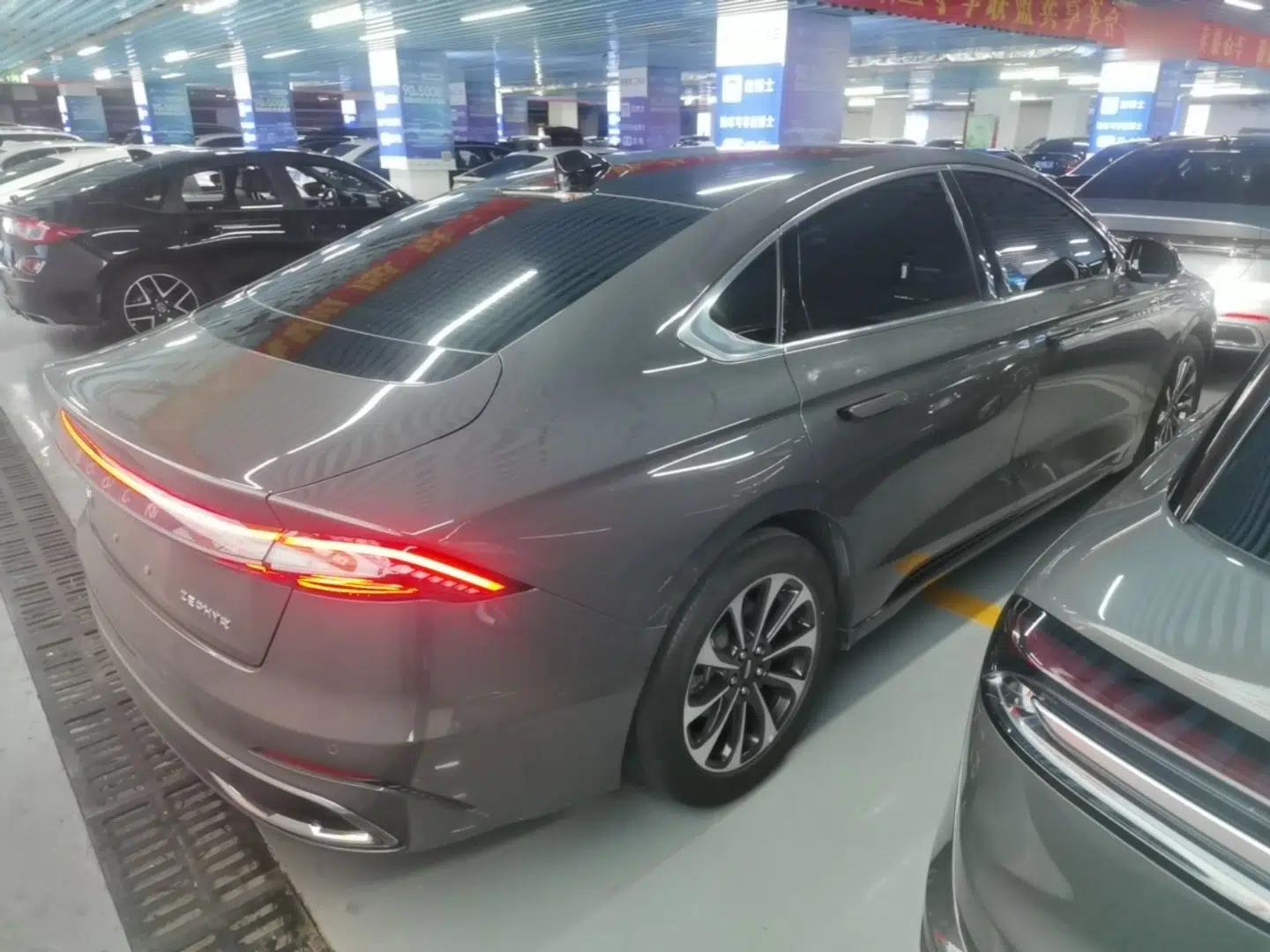 Lincoln Z 2024 2.0T Prestige Edition — миниатюра 6