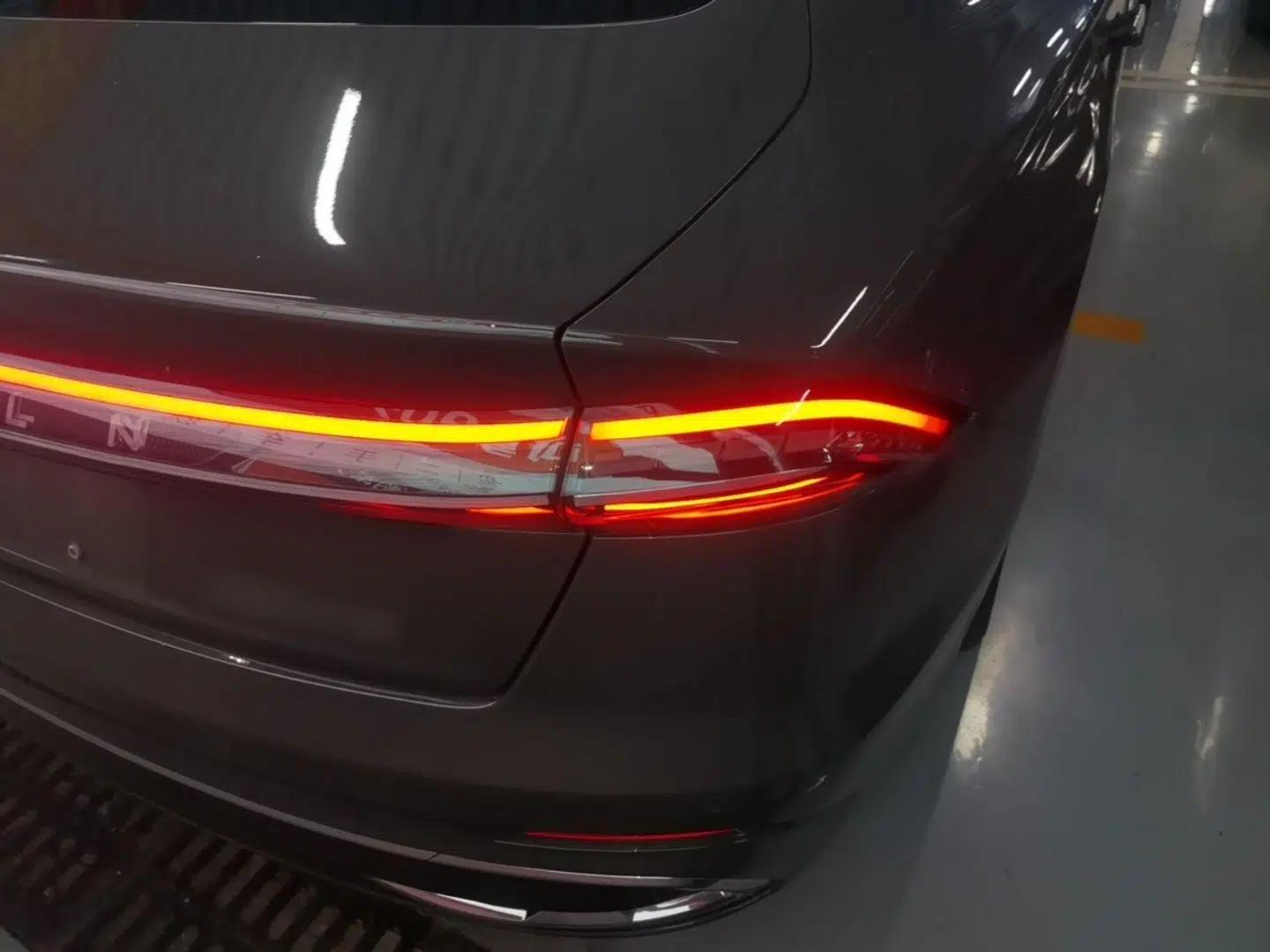 Lincoln Z 2024 2.0T Prestige Edition — миниатюра 9