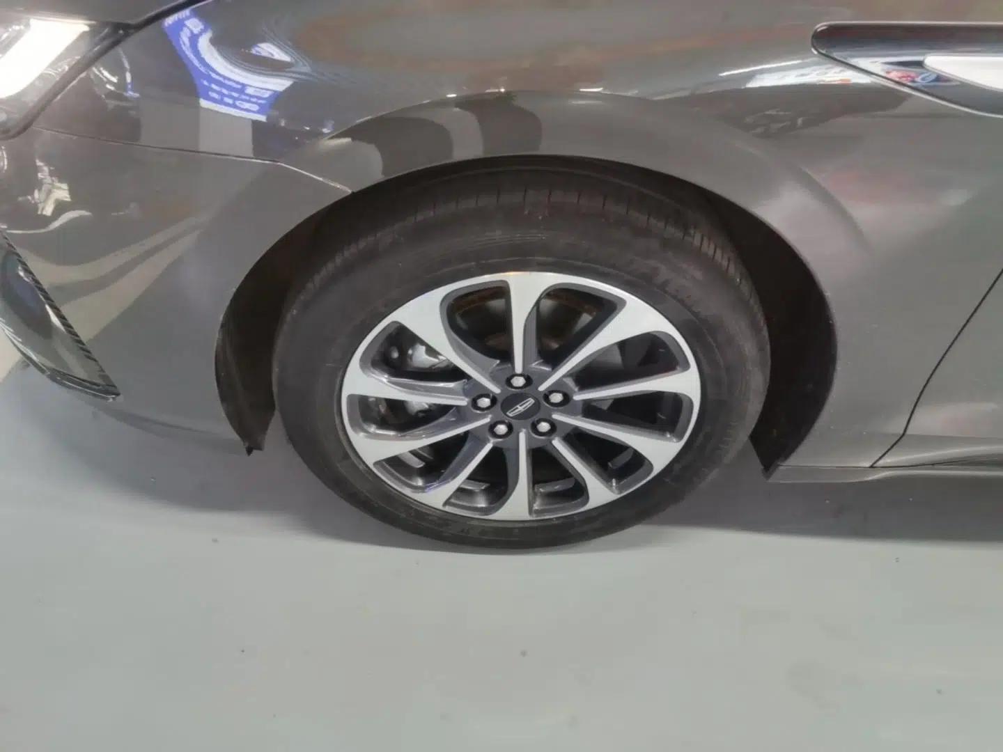 Lincoln Z 2024 2.0T Prestige Edition — миниатюра 10