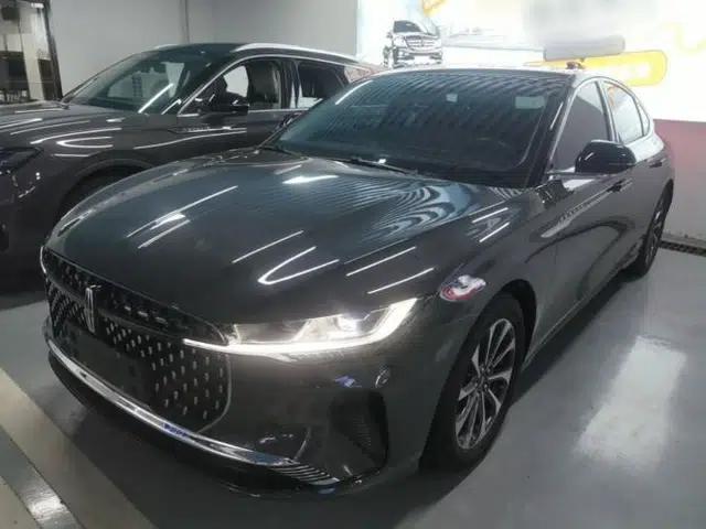 Lincoln Z 2024 2.0T Prestige Edition