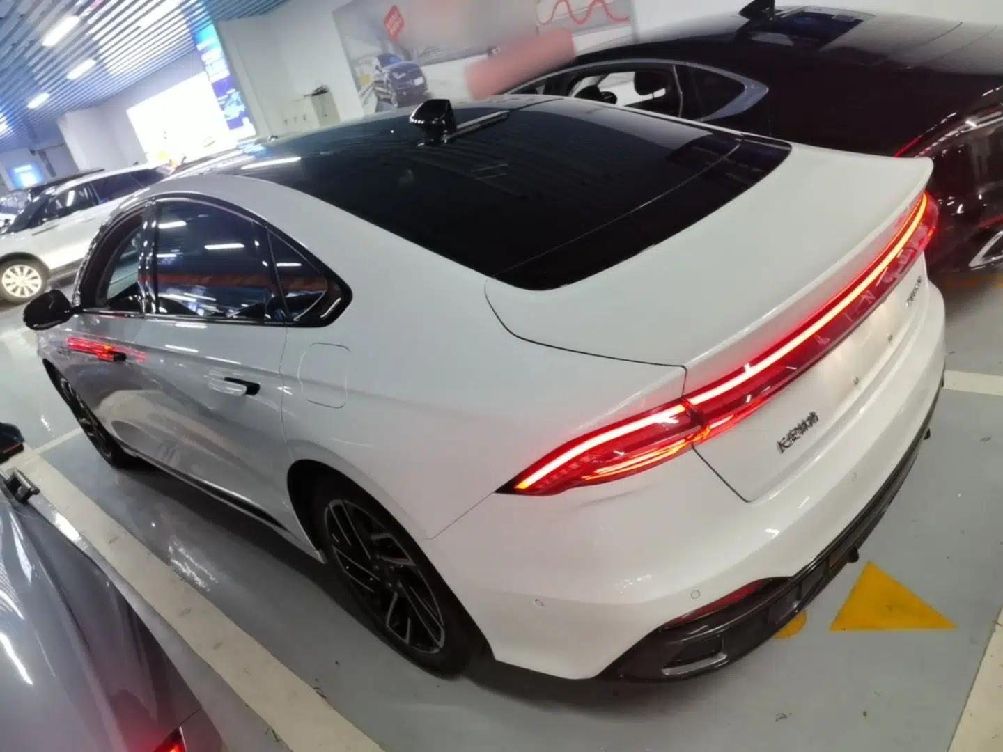 Lincoln Z 2022 iKoo Luxury Edition — миниатюра 4