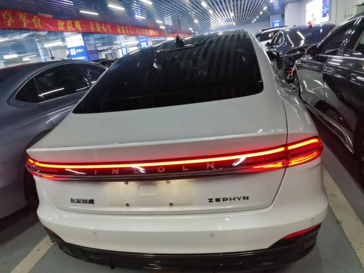 Lincoln Z 2022 iKoo Luxury Edition — миниатюра 5