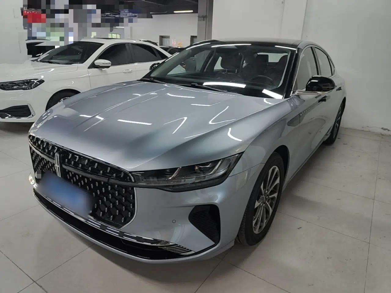 Lincoln Z 2025 2.0T Prestige Edition — миниатюра 1