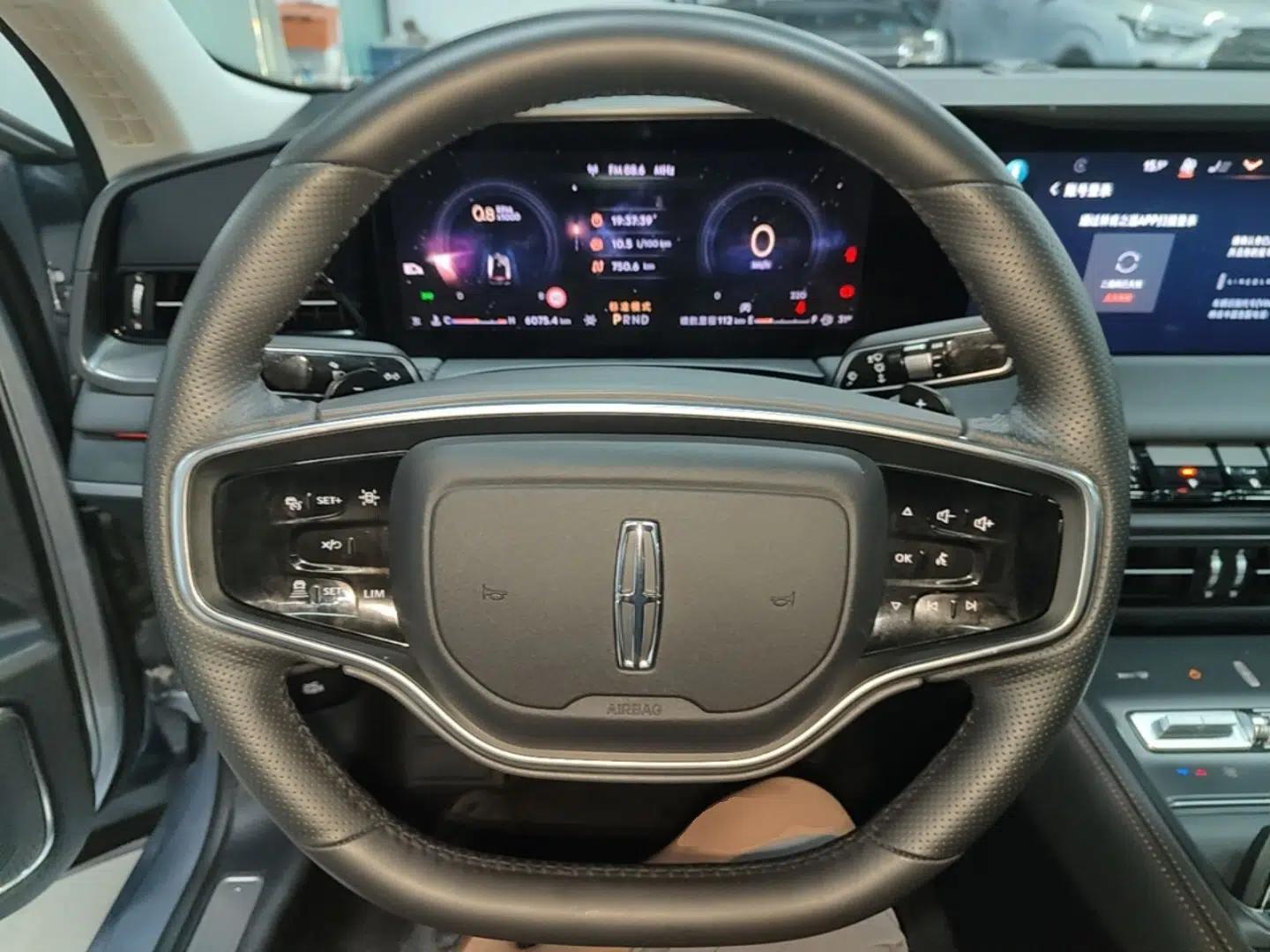 Lincoln Z 2025 2.0T Prestige Edition — миниатюра 18