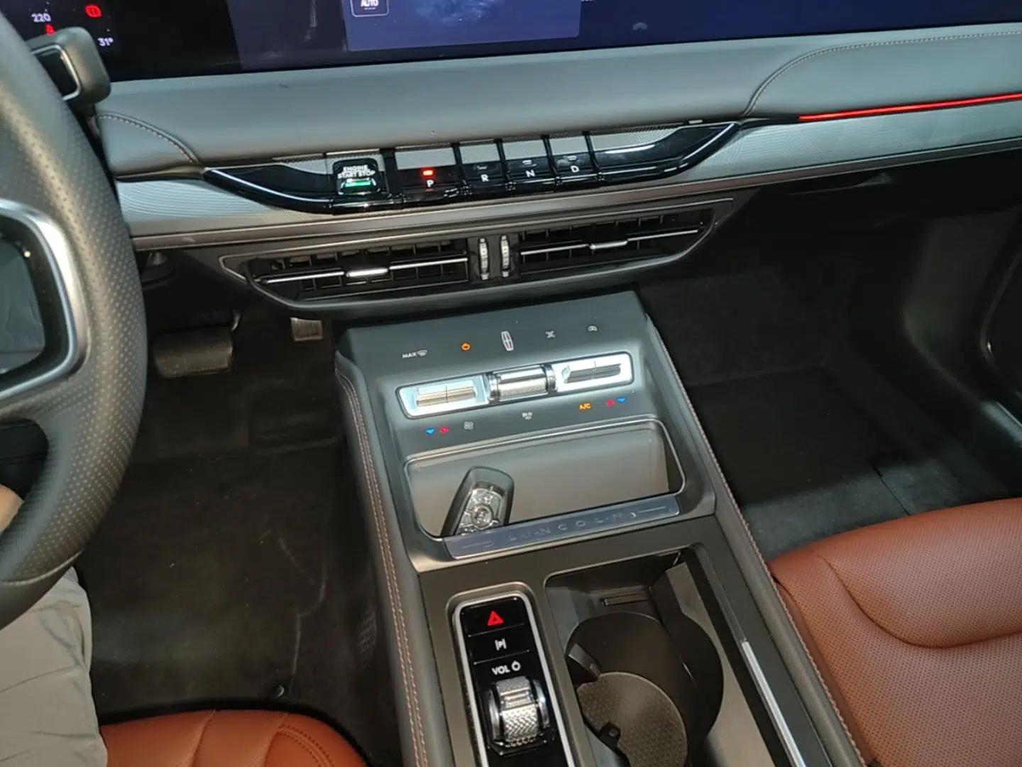 Lincoln Z 2025 2.0T Prestige Edition — миниатюра 21