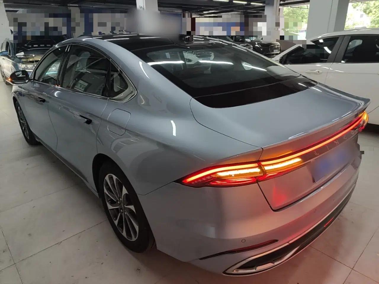 Lincoln Z 2025 2.0T Prestige Edition — миниатюра 4