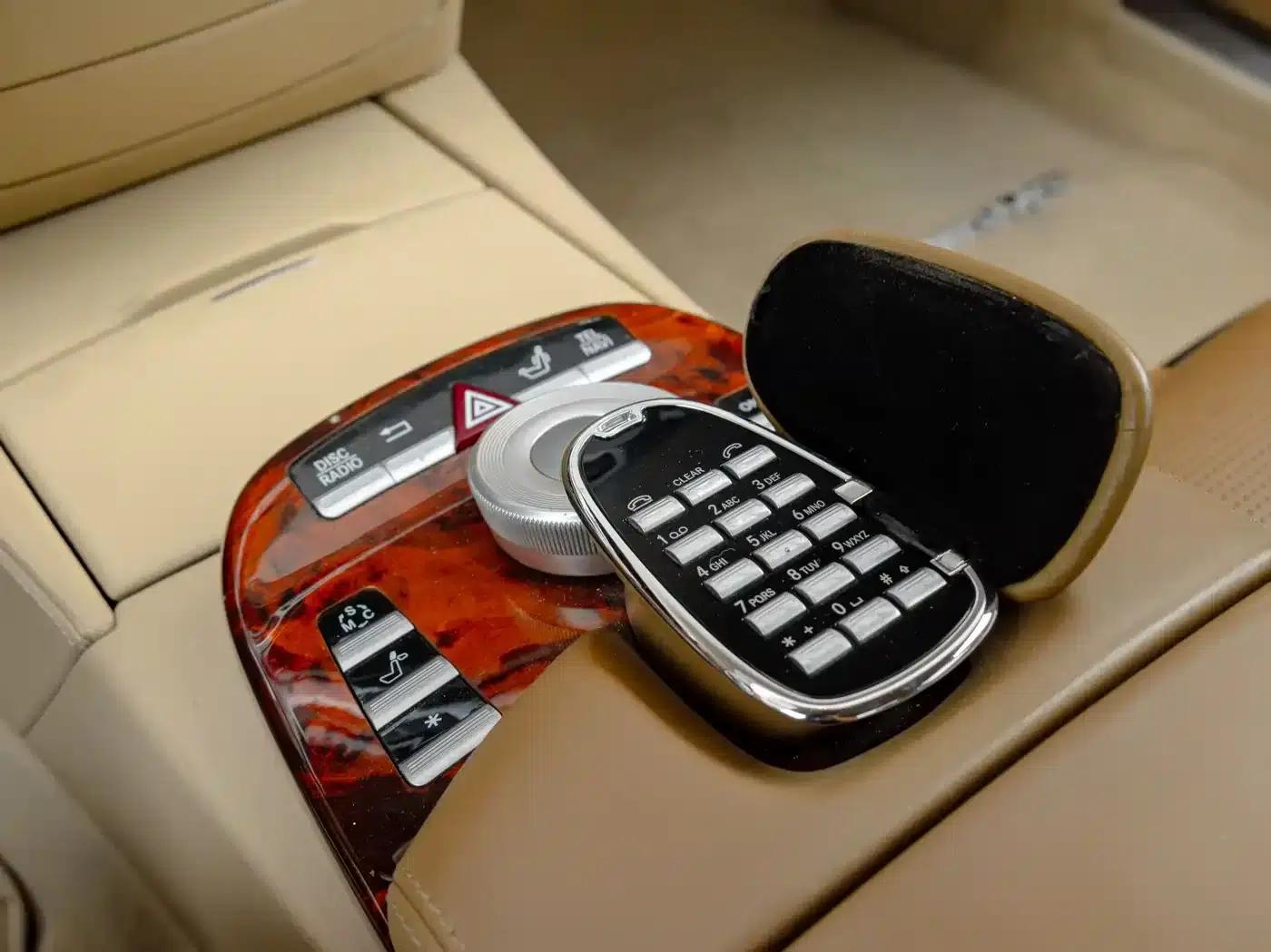 2007 Mercedes-Benz S-Class AMG S 63 (US Spec) — миниатюра 9