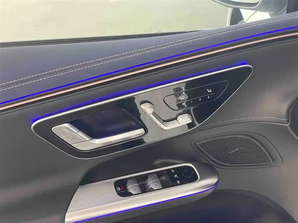 Mercedes-Benz EQE 2025 500 4MATIC Luxury Edition — миниатюра 7
