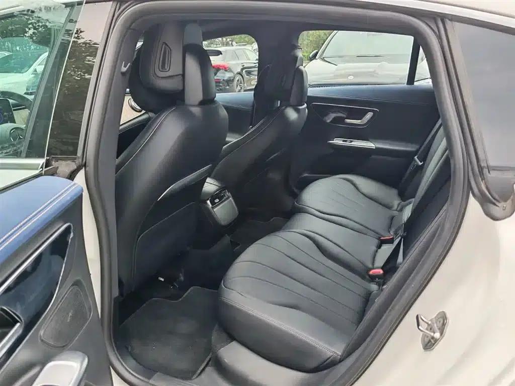 Mercedes-Benz EQE 2025 500 4MATIC Luxury Edition — миниатюра 8