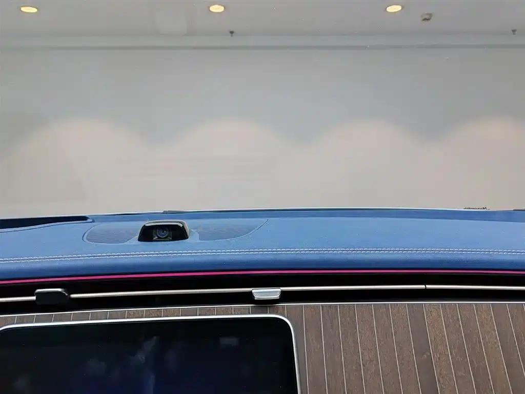 Mercedes-Benz EQE 2025 500 4MATIC Luxury Edition — миниатюра 8