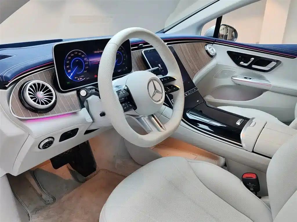 Mercedes-Benz EQE 2025 500 4MATIC Luxury Edition — миниатюра 9
