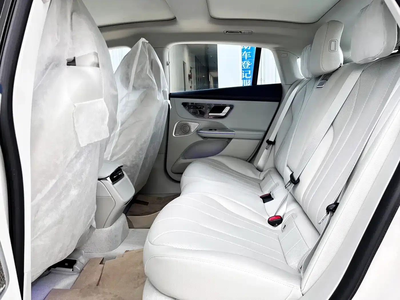 Mercedes-Benz EQE 2025 500 4MATIC Pioneer Edition — миниатюра 7