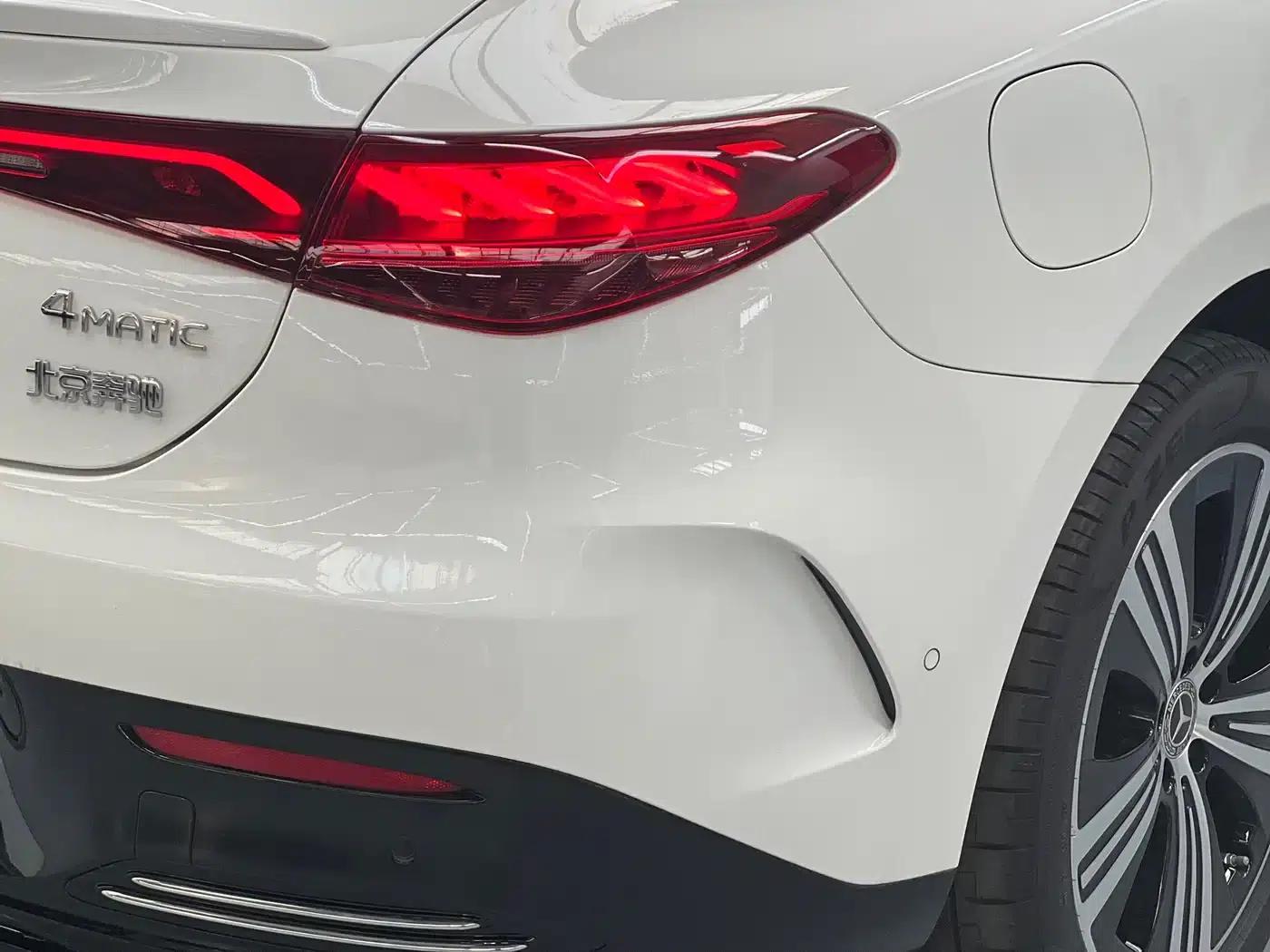 Mercedes-Benz EQE 2025 500 4MATIC Luxury Edition — миниатюра 4