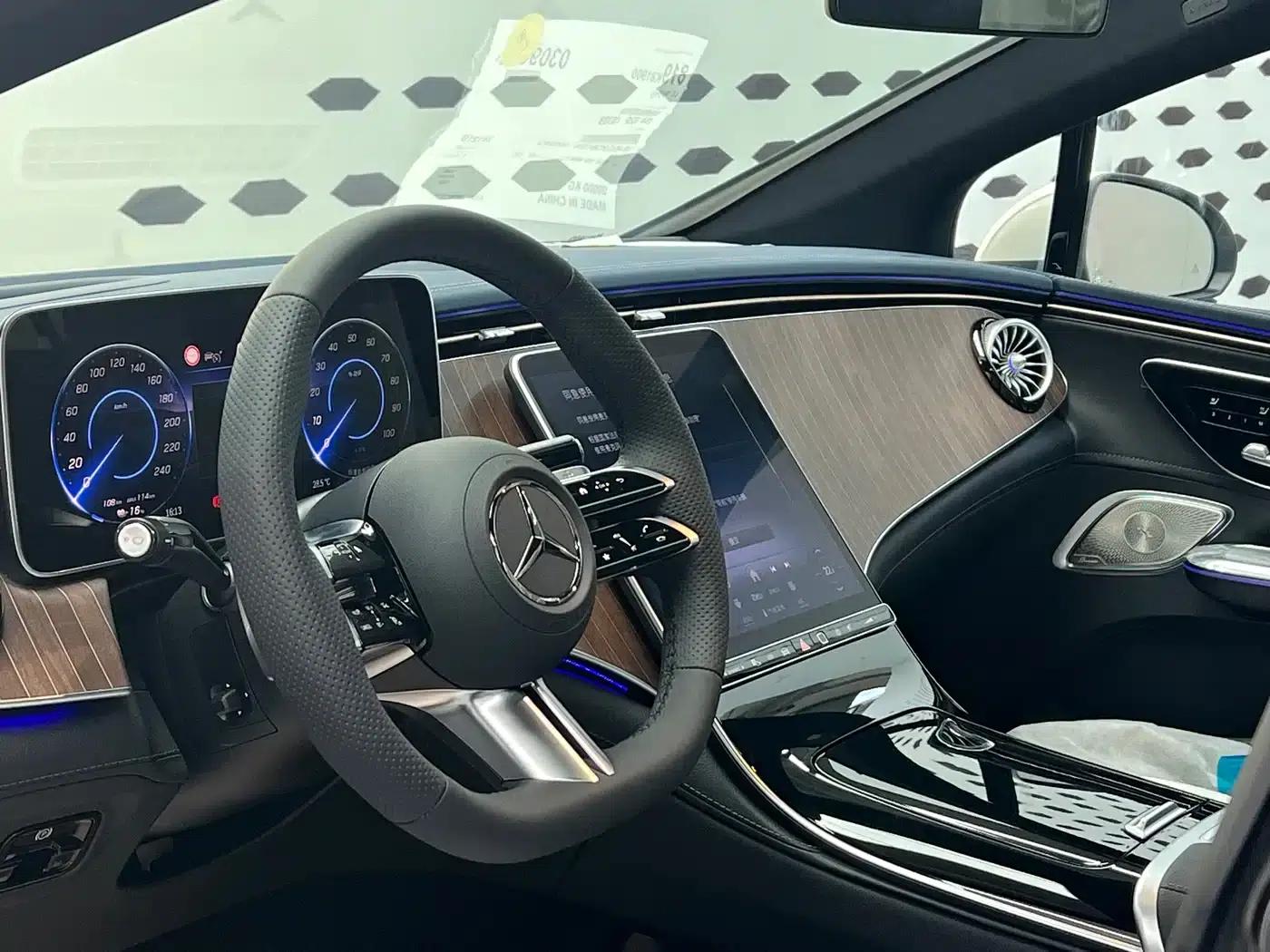 Mercedes-Benz EQE 2025 500 4MATIC Luxury Edition — миниатюра 6