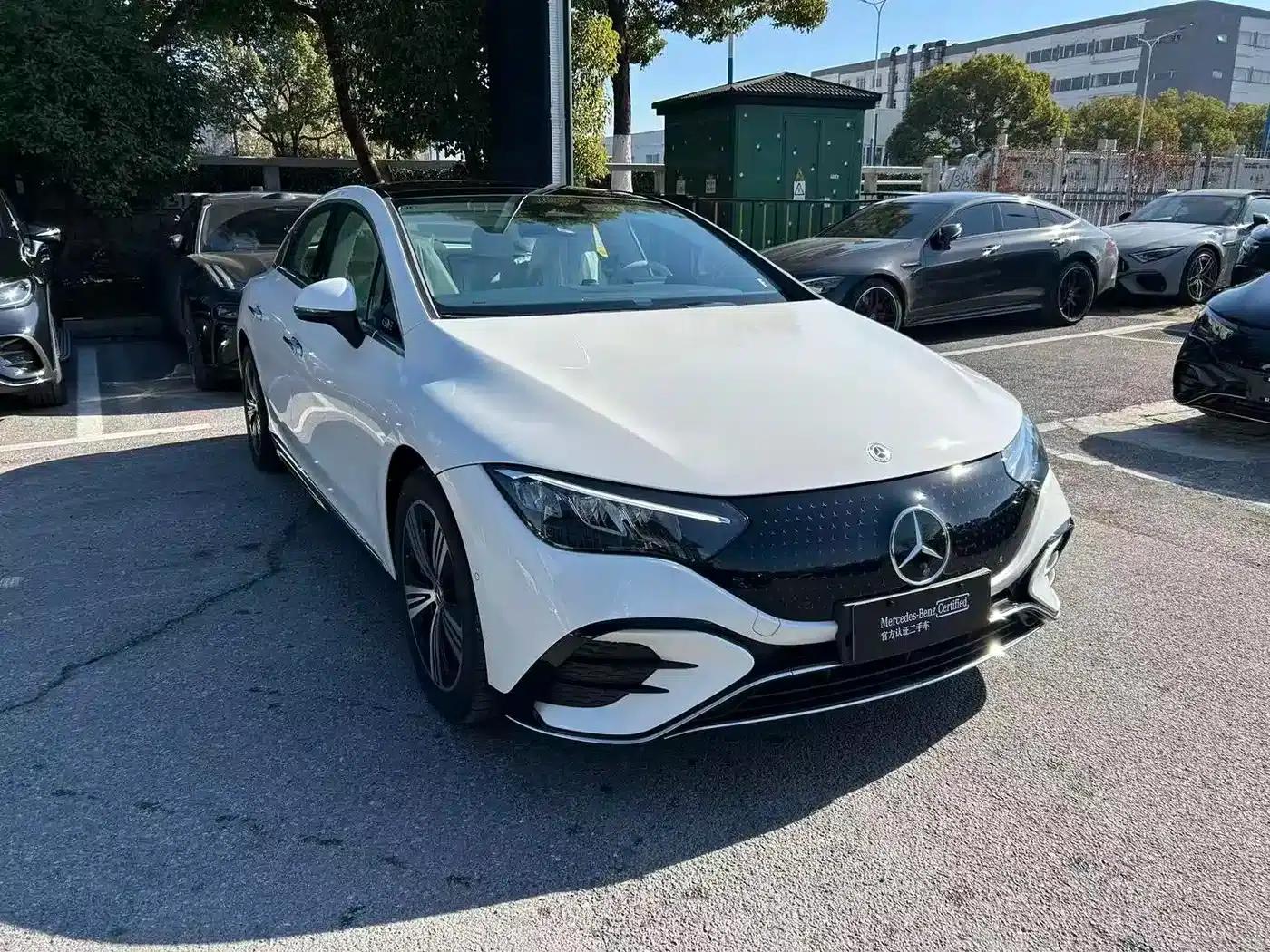 Mercedes-Benz EQE 2025 500 4MATIC Pioneer Edition — миниатюра 3