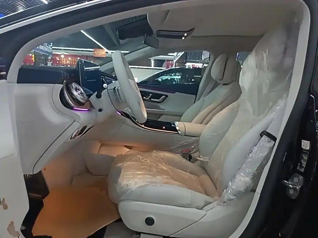 Mercedes-Benz EQE 2025 500 4MATIC Pioneer Edition — миниатюра 15