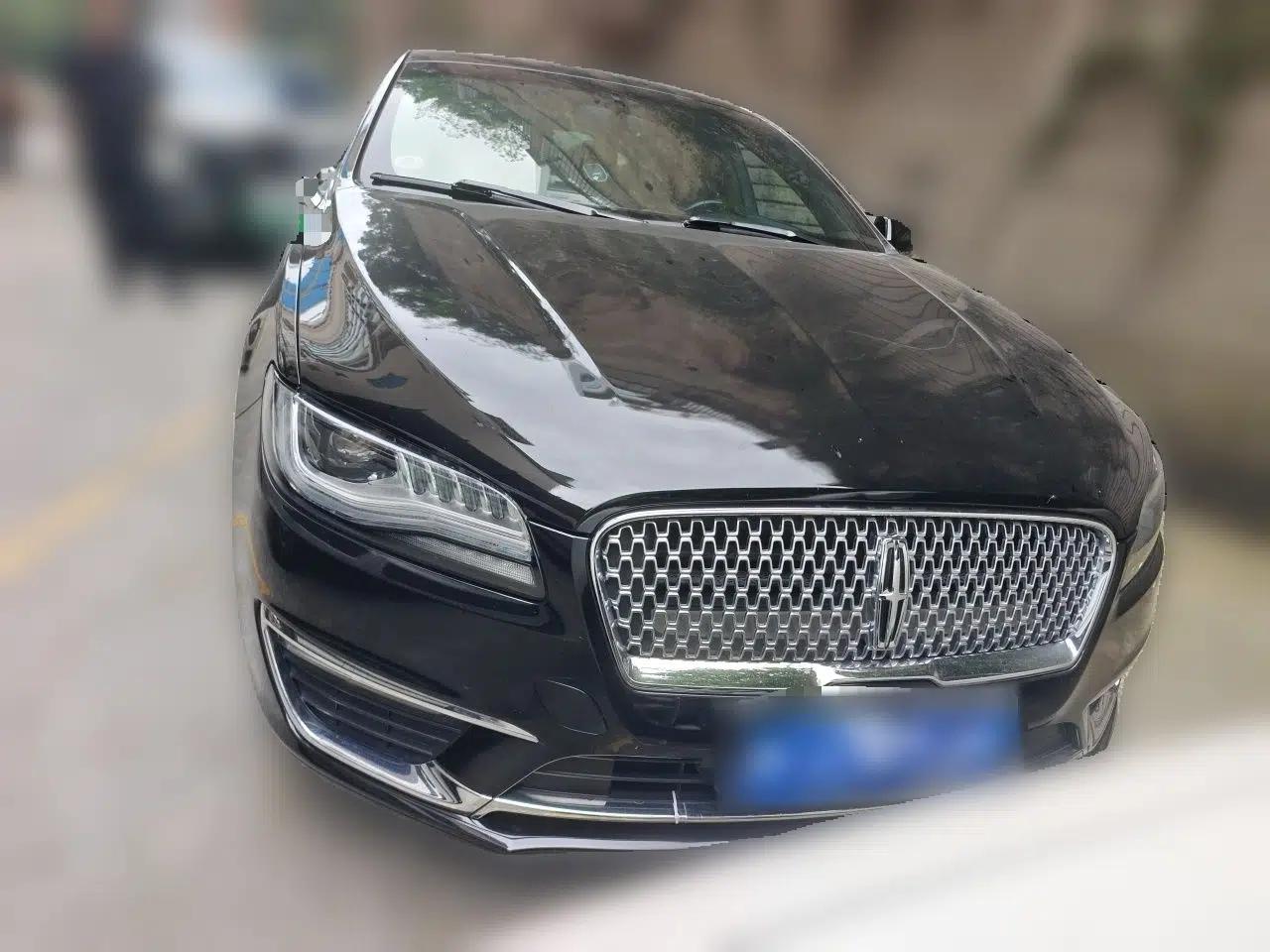 Lincoln MKZ 2017 2.0T Luxury Edition — миниатюра 2
