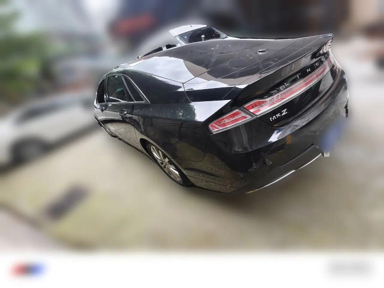 Lincoln MKZ 2017 2.0T Luxury Edition — миниатюра 4