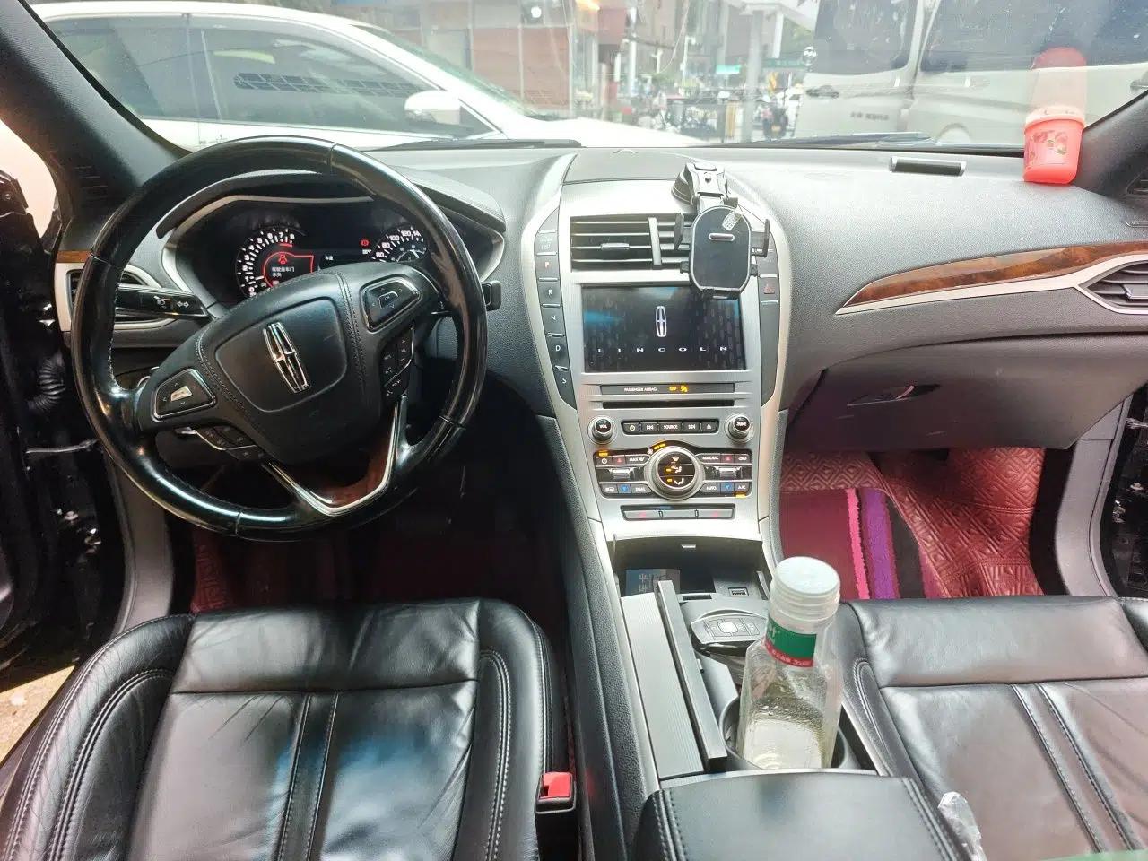 Lincoln MKZ 2017 2.0T Luxury Edition — миниатюра 9