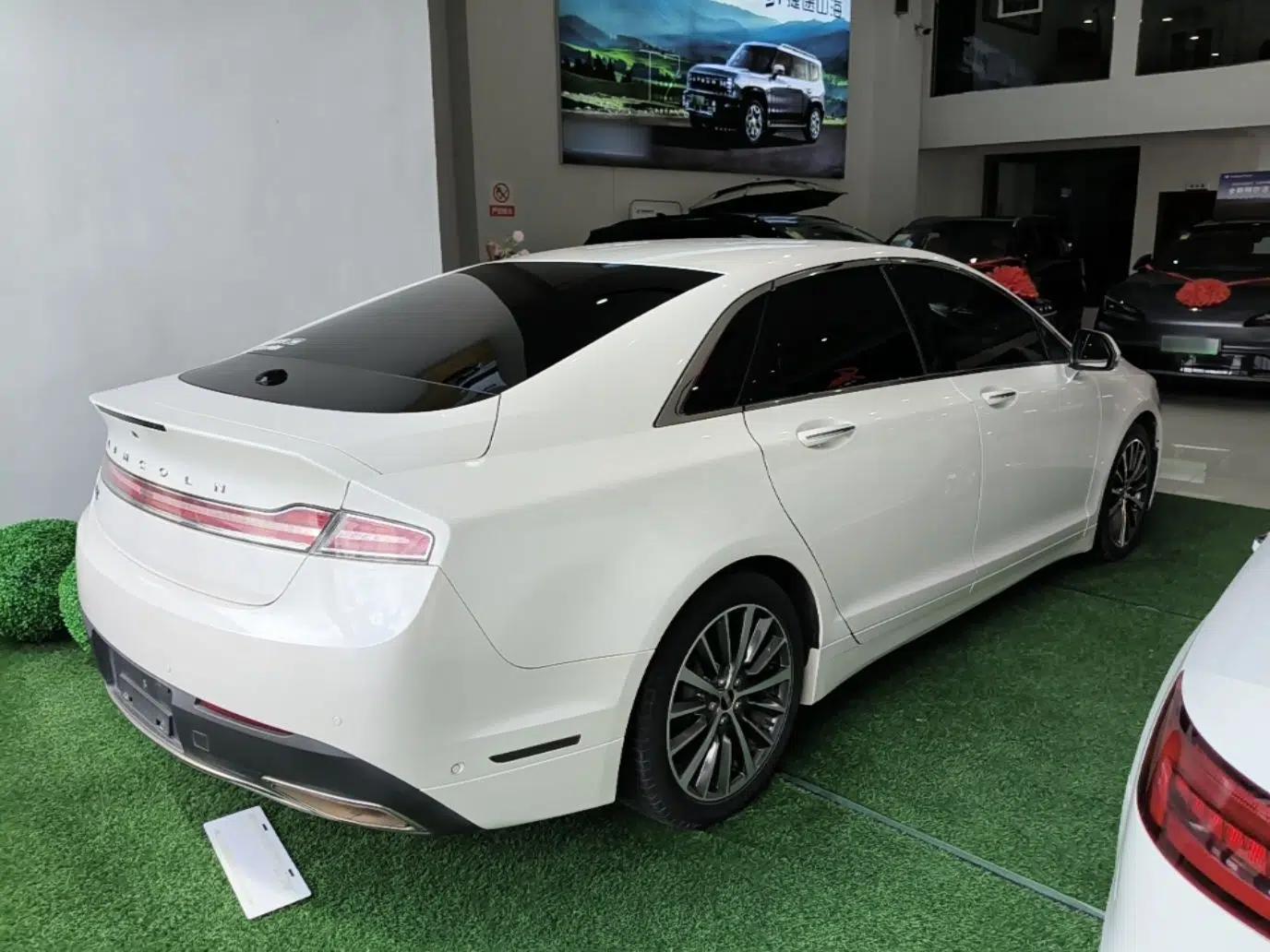 Lincoln MKZ 2019 2.0T Luxury Edition China VI Standard — миниатюра 6