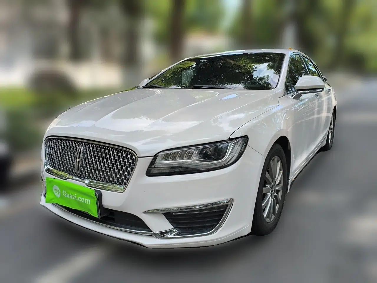 Lincoln MKZ 2019 2.0T Luxury Edition China VI — миниатюра 1