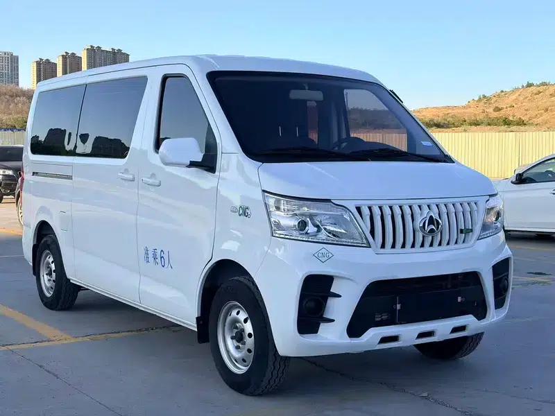 Ruixing M60 2025 Model 1.6L CNG 120L Gas Cylinder Comfort 6-Seater Bus — миниатюра 3