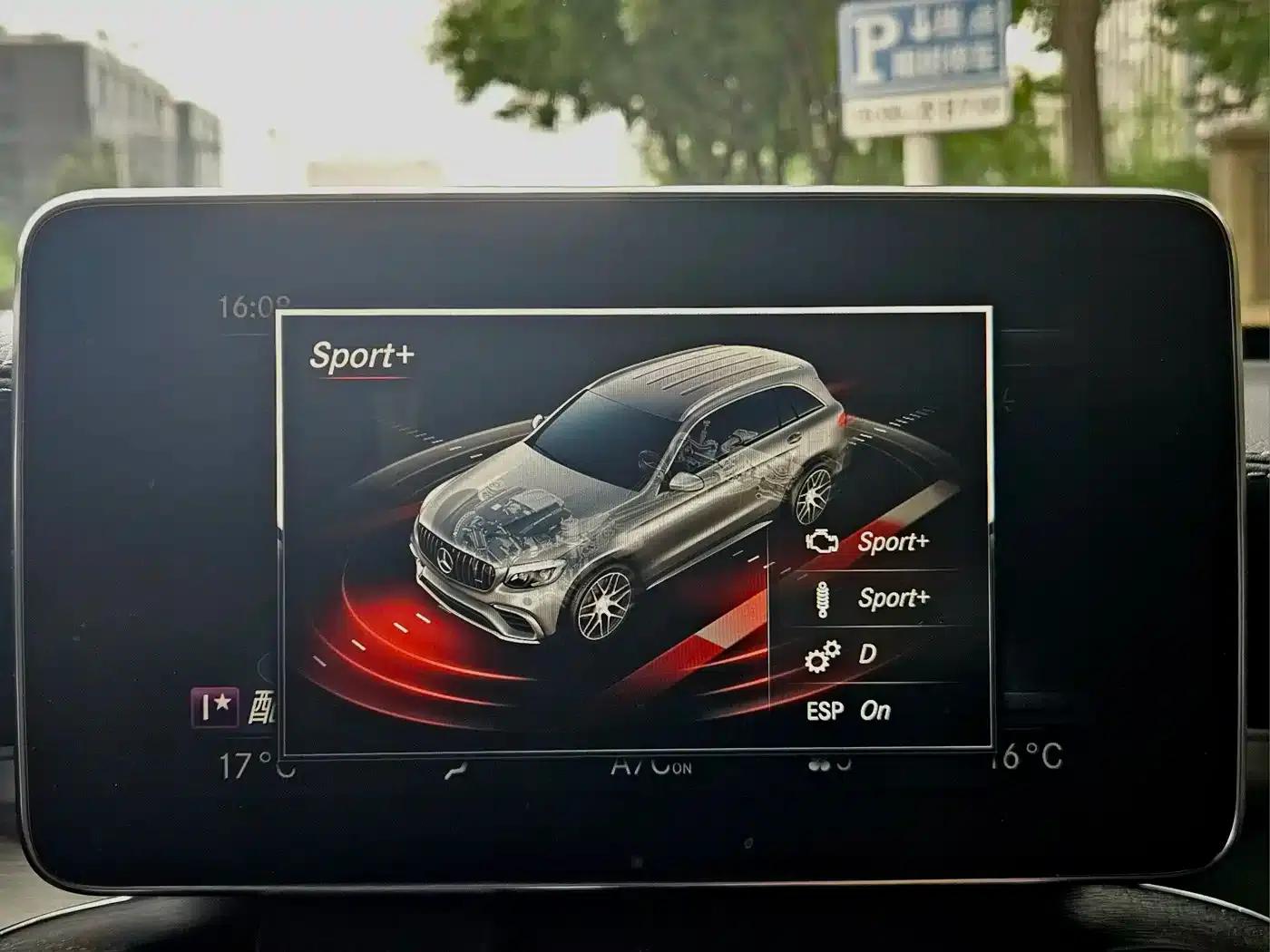2018 Mercedes-Benz GLC AMG 63 4MATIC+ — миниатюра 18