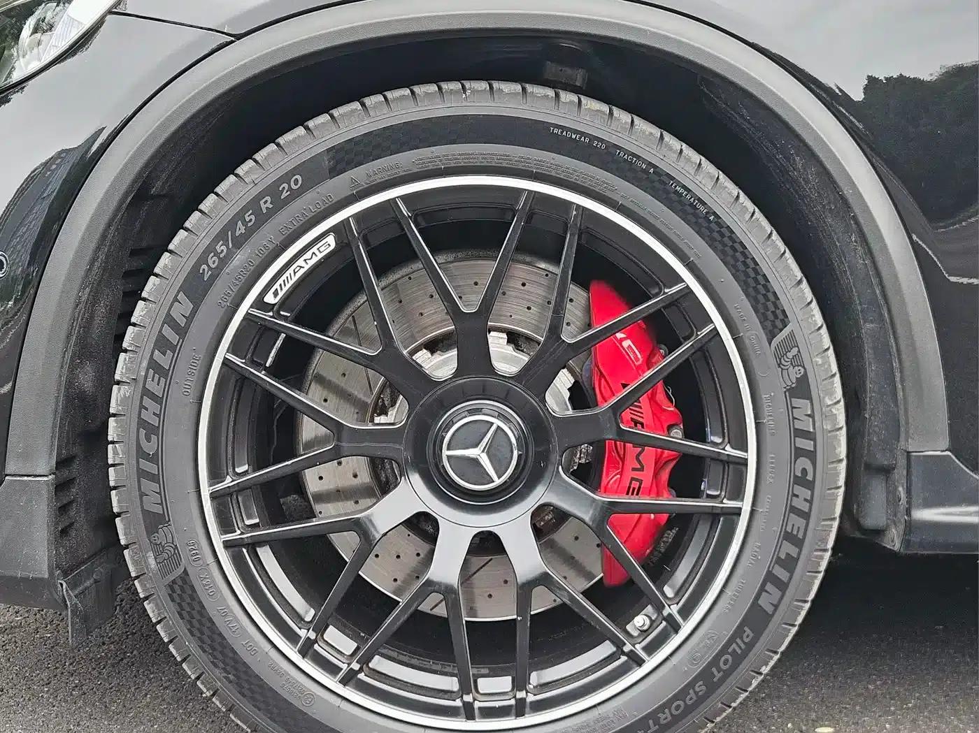 2018 Mercedes-Benz GLC AMG 63 4MATIC+ — миниатюра 21