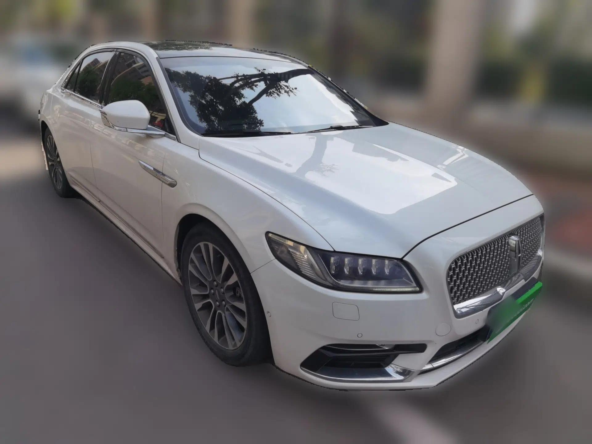 Lincoln Continental 2018 3.0T Four-Wheel Drive Prestige Edition — миниатюра 3