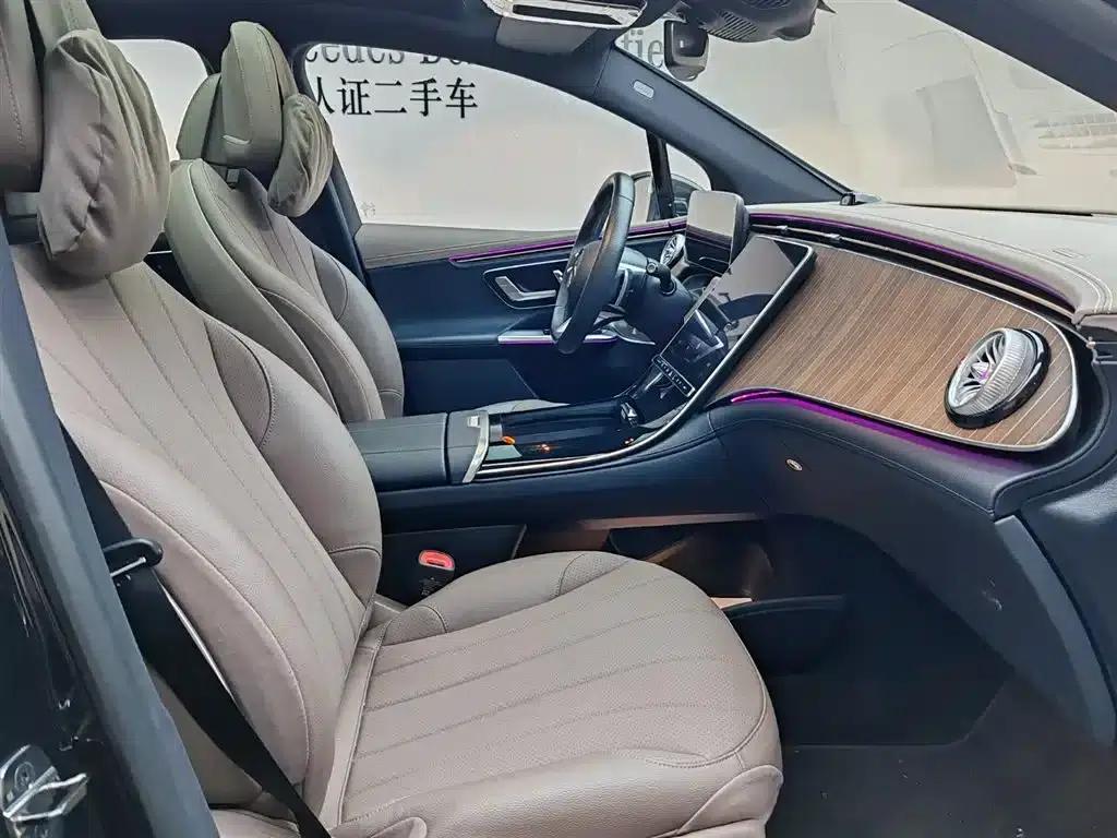 Mercedes-Benz EQE SUV 2024 500 4MATIC Pioneer Edition — миниатюра 11