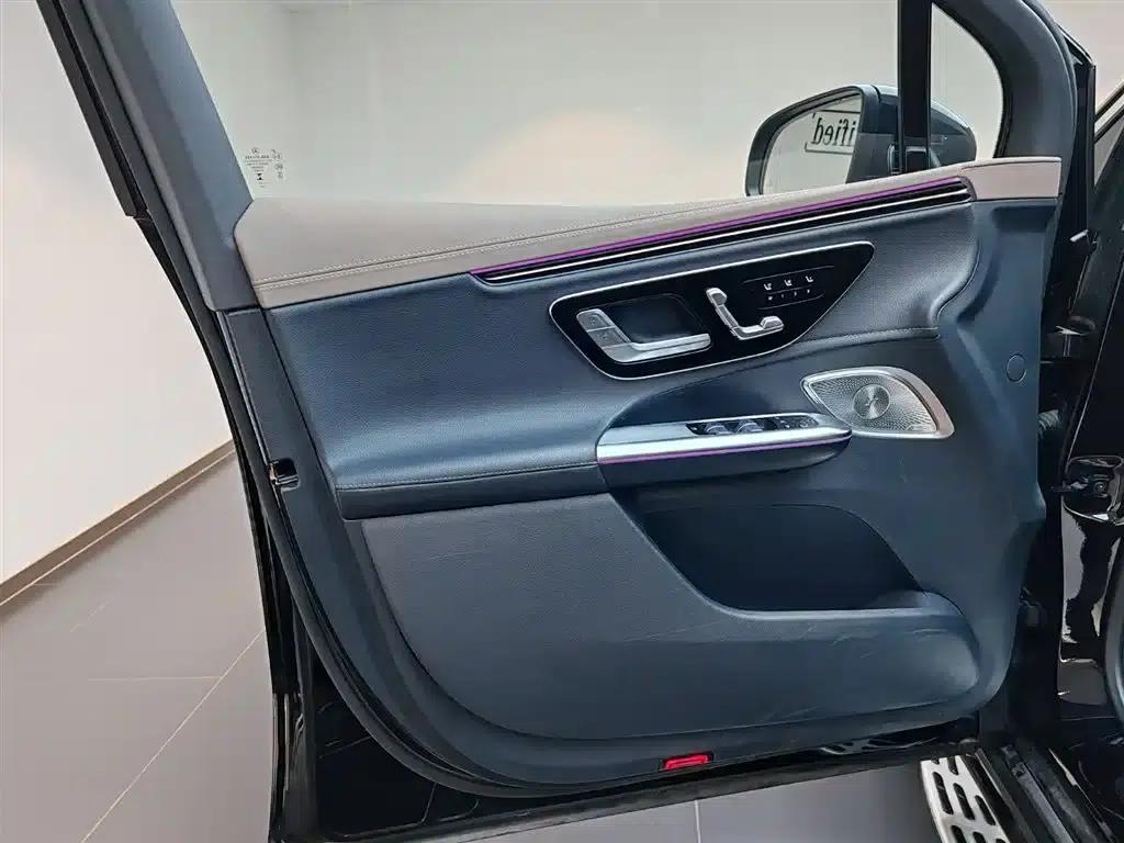 Mercedes-Benz EQE SUV 2024 500 4MATIC Pioneer Edition — миниатюра 8