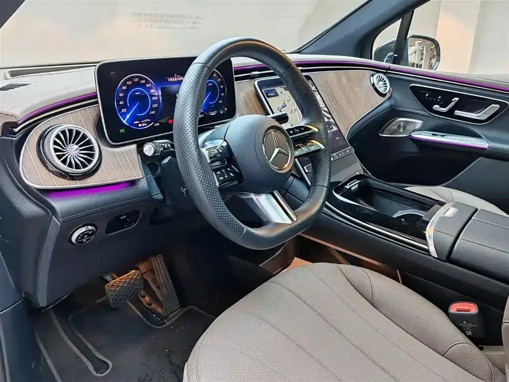 Mercedes-Benz EQE SUV 2024 500 4MATIC Pioneer Edition — миниатюра 10