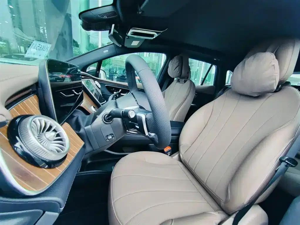 Mercedes-Benz EQE SUV 2024 500 4MATIC Pioneer Edition — миниатюра 11