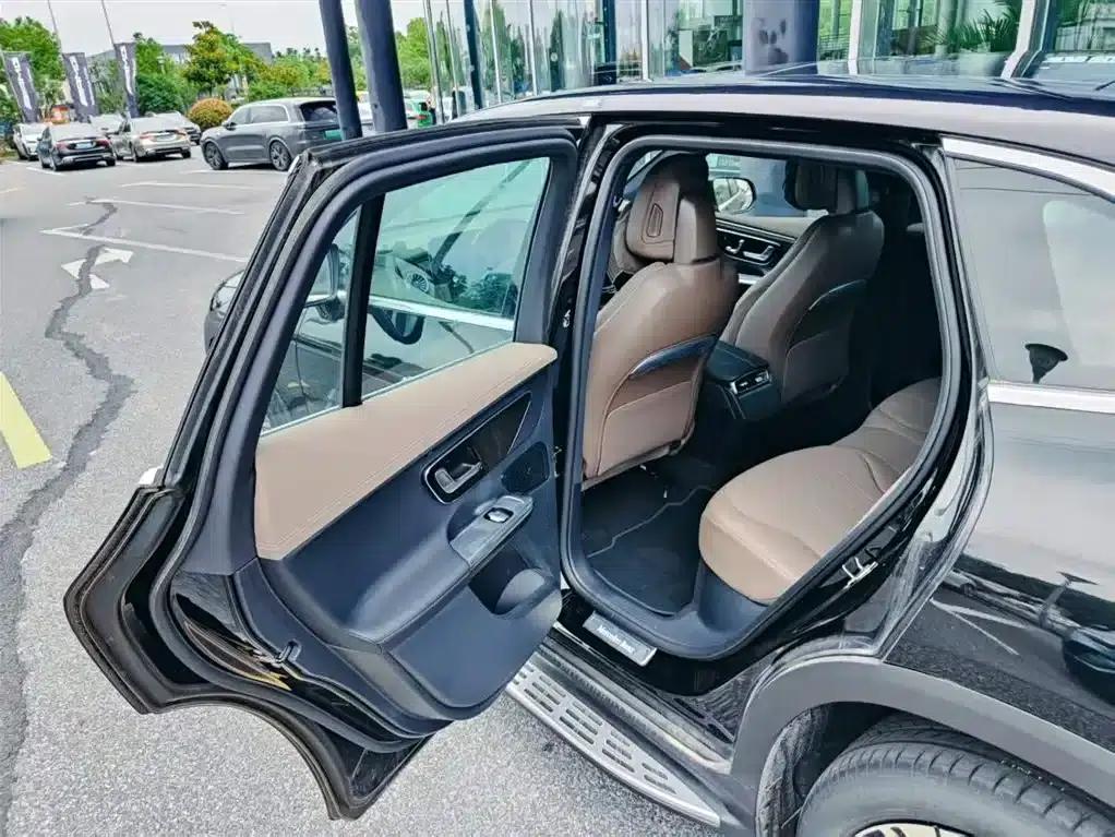 Mercedes-Benz EQE SUV 2024 500 4MATIC Pioneer Edition — миниатюра 15