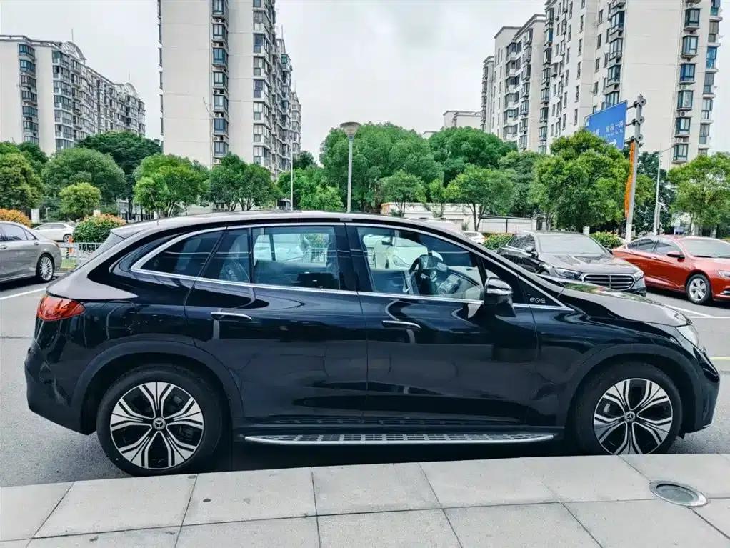 Mercedes-Benz EQE SUV 2024 500 4MATIC Pioneer Edition — миниатюра 6