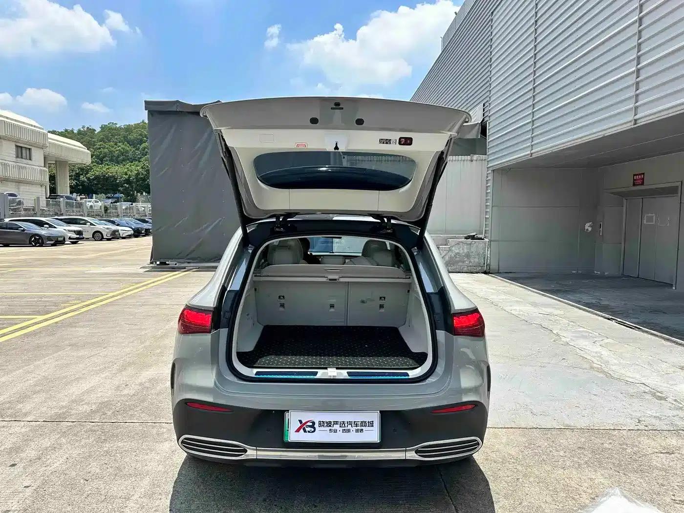 Mercedes-Benz EQE SUV 2024 350 4MATIC Luxury Edition — миниатюра 19