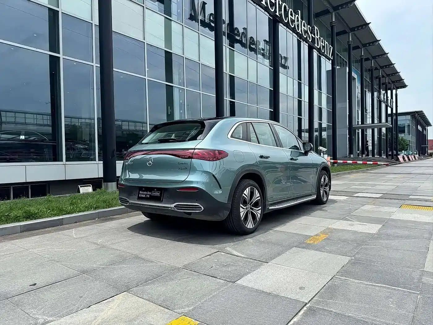 Mercedes-Benz EQE SUV 2024 500 4MATIC Luxury Edition — миниатюра 16